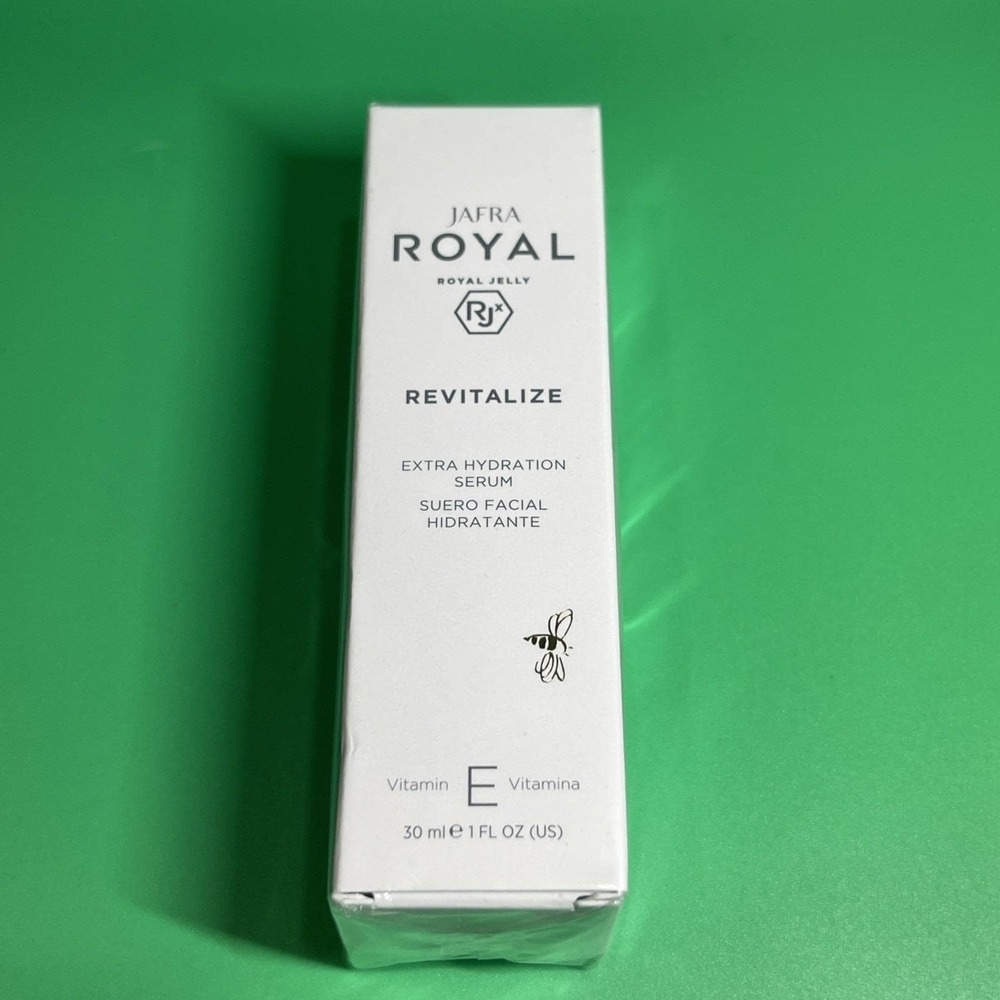 Jafra Royal Jelly Revitalize Extra Hydration Serum Vitamin E Sealed 30ml 1 Oz